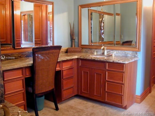 OLD CUTLER BAY SEC 3 - Residential