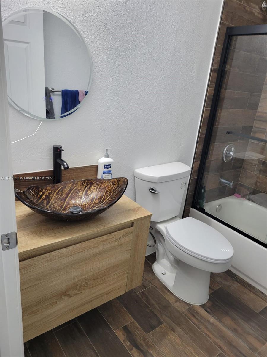 MONTURA SFR (100800.01) - Residential