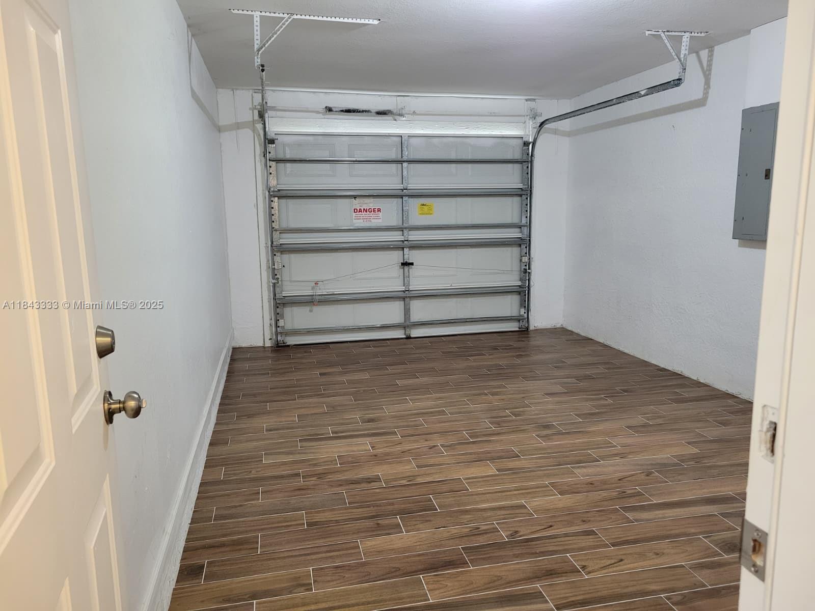 MONTURA SFR (100800.01) - Residential