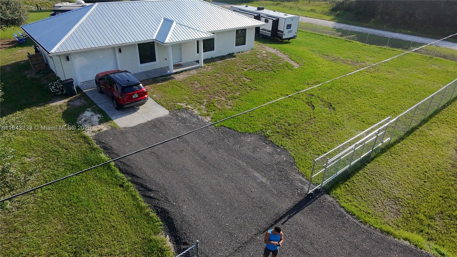 MONTURA SFR (100800.01) - Residential