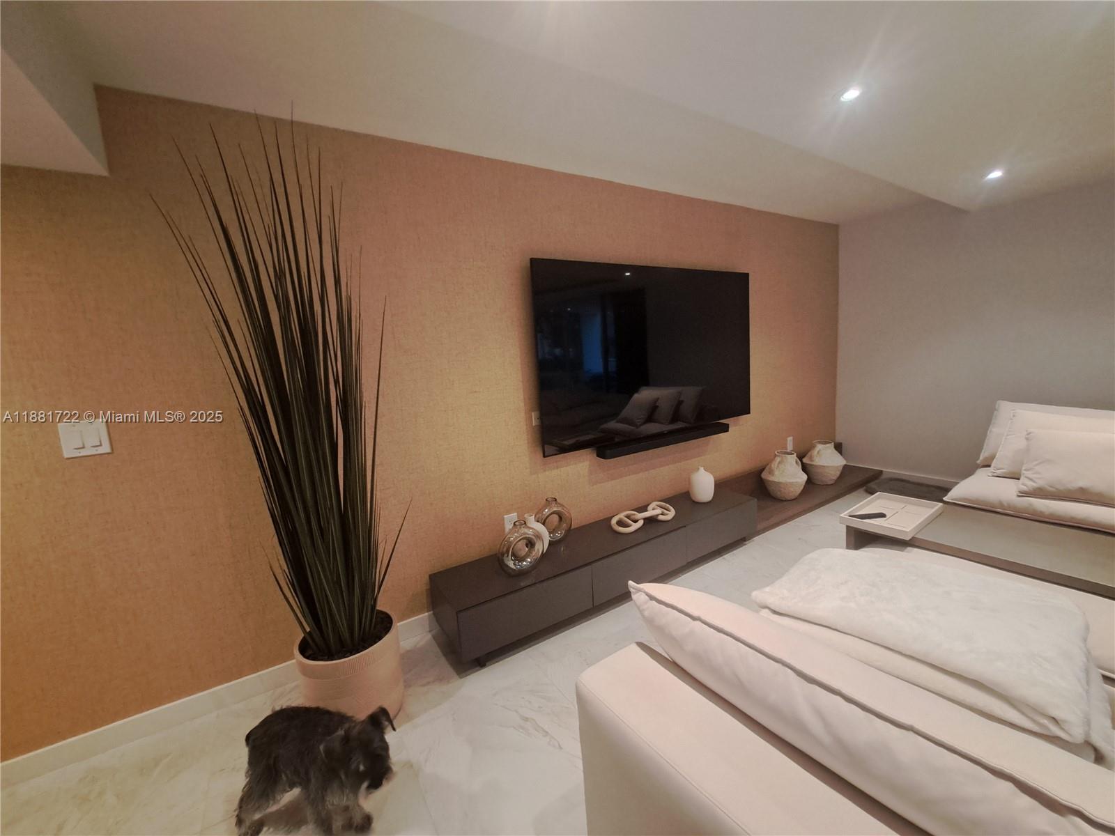 GOLDEN ISLES SEC C - Residential Lease