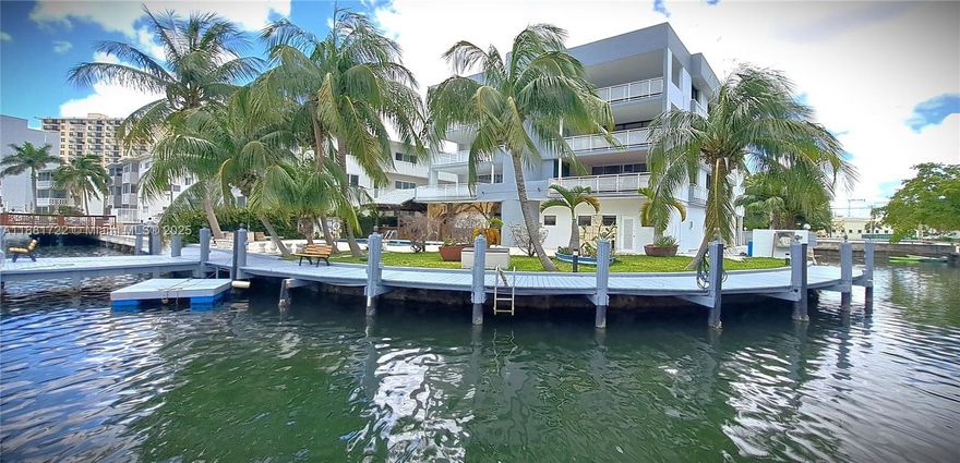 Move into this gorgeous 3 bedroom 3 bathroom apartment on front of the intracoastal with "private boat dock". Perfect location just 4 blocks from the beach!! Amazing water view. The spacious layout and modern features make it the perfect place to call home. Very safe neighborhood. Just minutes from the beach, shopping centers, restaurants, and casino. Must see the big open kitchen!! Huge balcony. Washer/Dryer in unit. Move in ready. Easy to show. Short term or long term rental. Send your best offer!! With a private boat dock, you can easily access the water whenever you please. Don't miss out on this incredible opportunity - schedule a showing today and make an offer before it's gone!