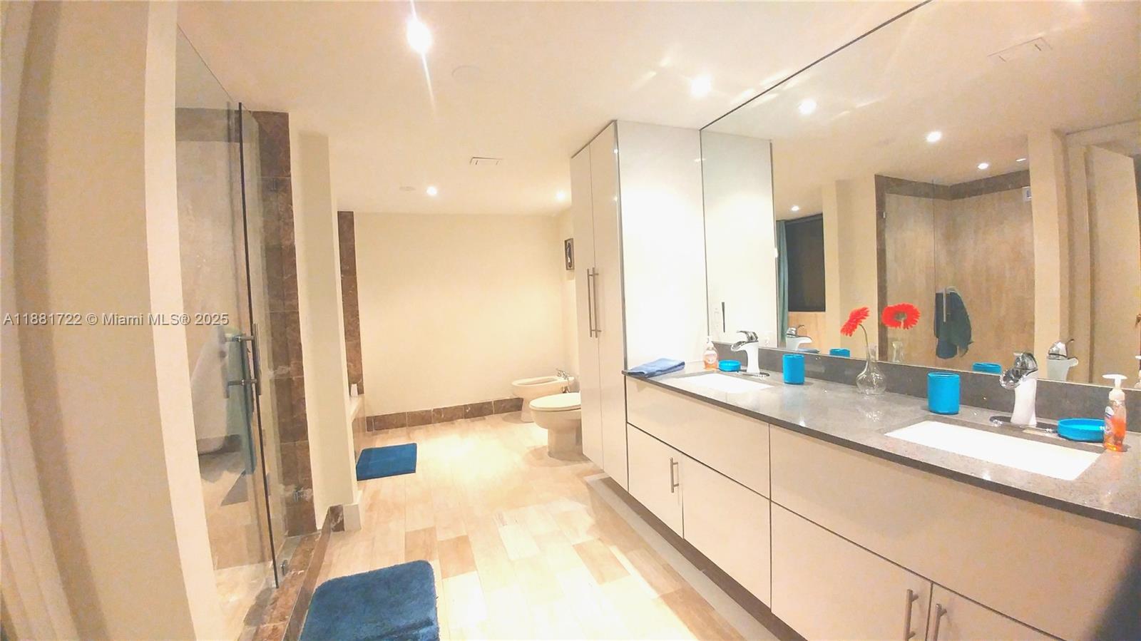 GOLDEN ISLES SEC C - Residential Lease