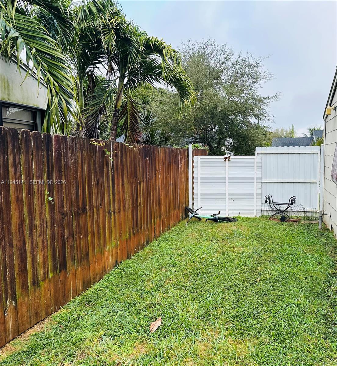 HOWMAR PARK 1ST ADDN - Residential