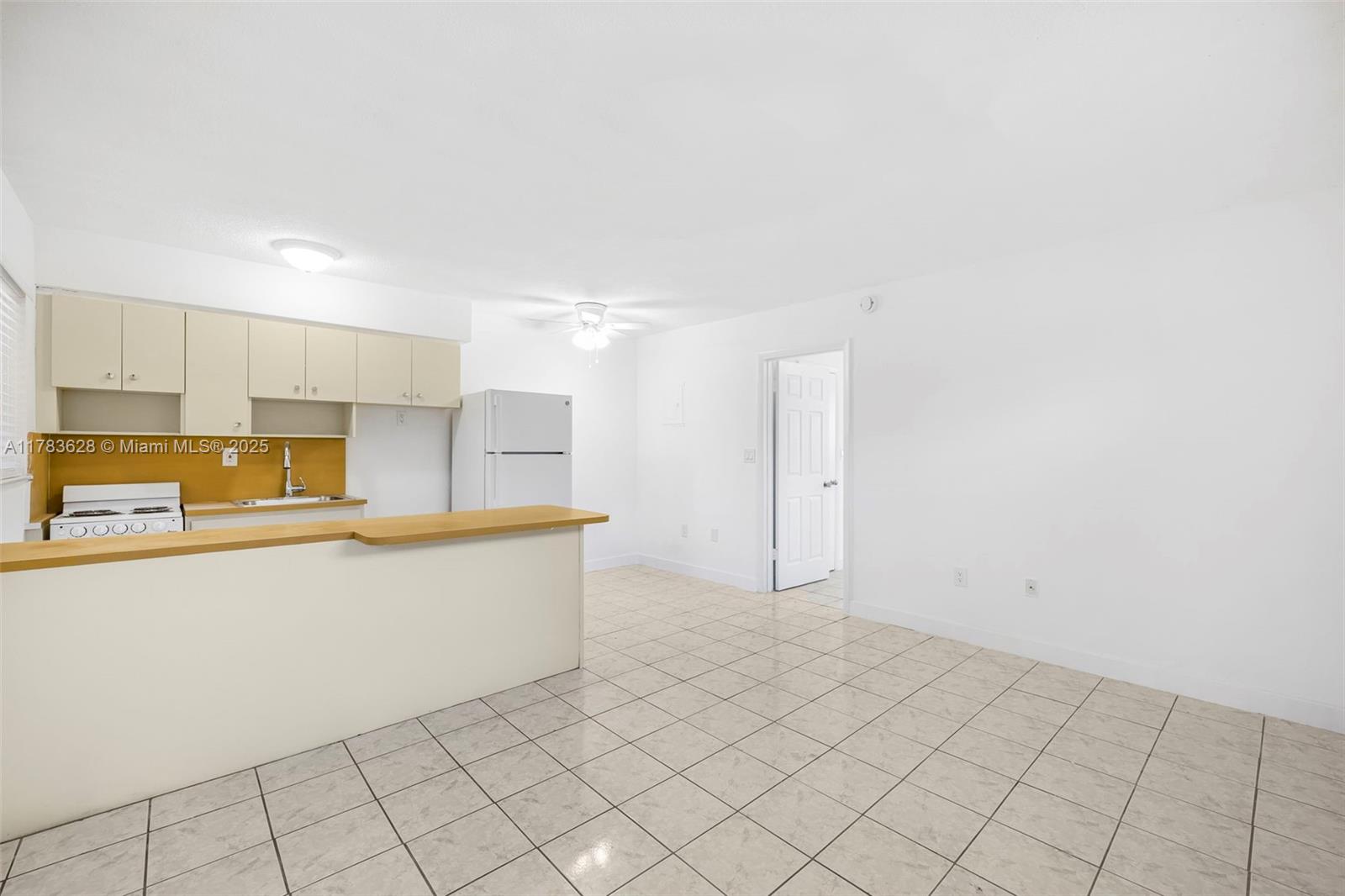 7155 W 14th Ct 19