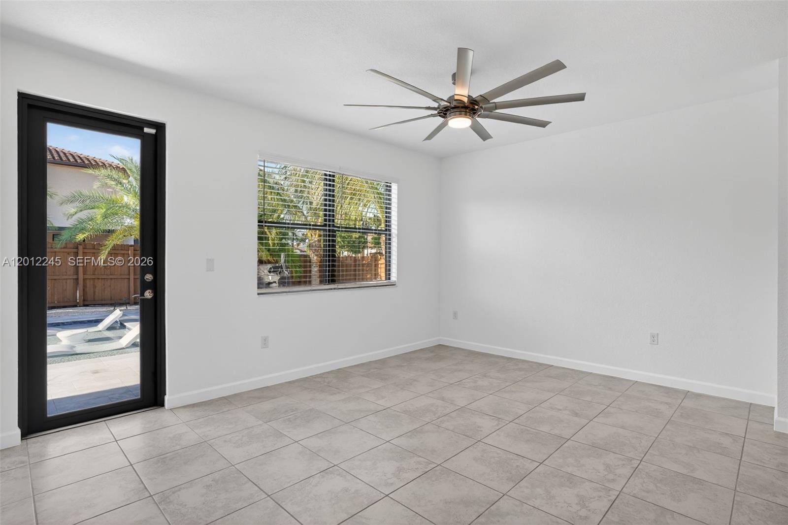 KINGMAN COMMONS - Residential