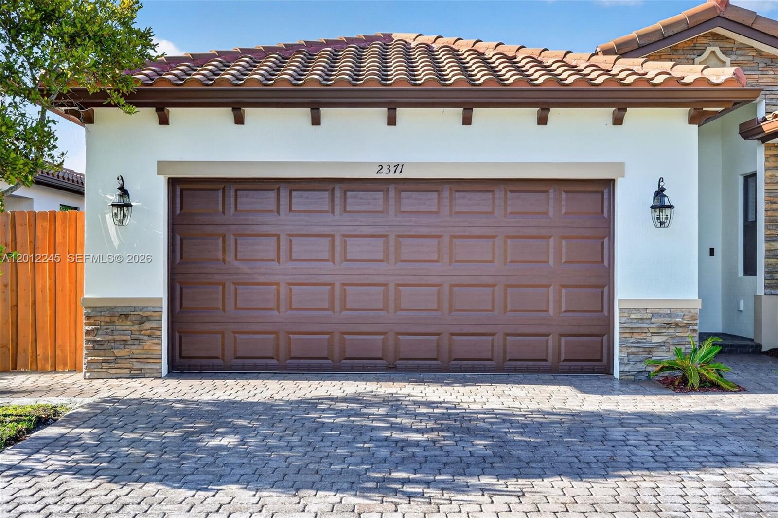 KINGMAN COMMONS - Residential
