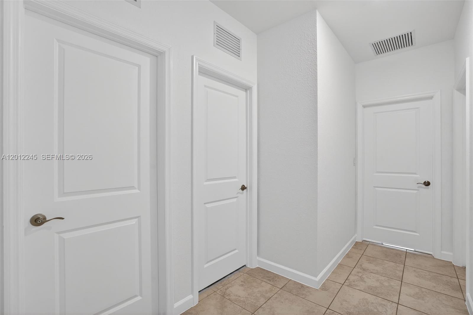 KINGMAN COMMONS - Residential