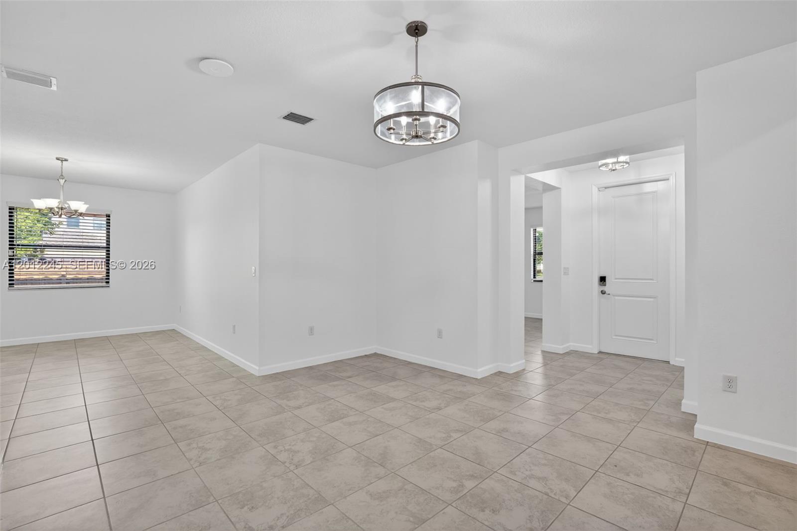 KINGMAN COMMONS - Residential