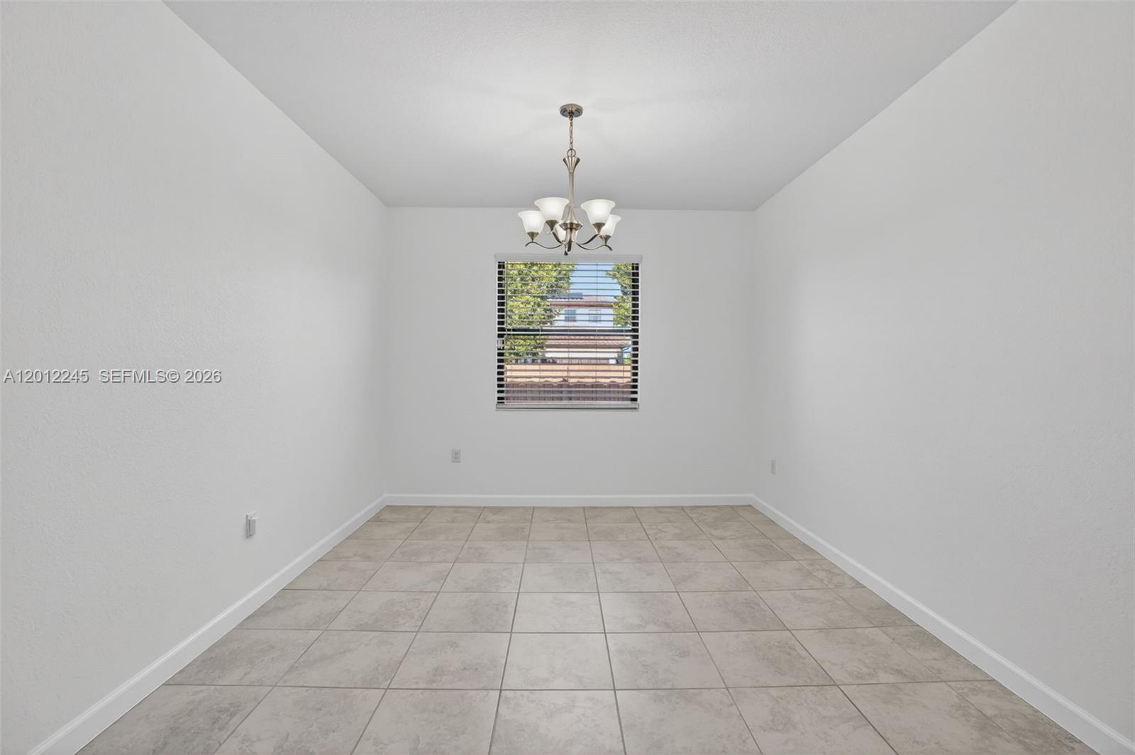 KINGMAN COMMONS - Residential
