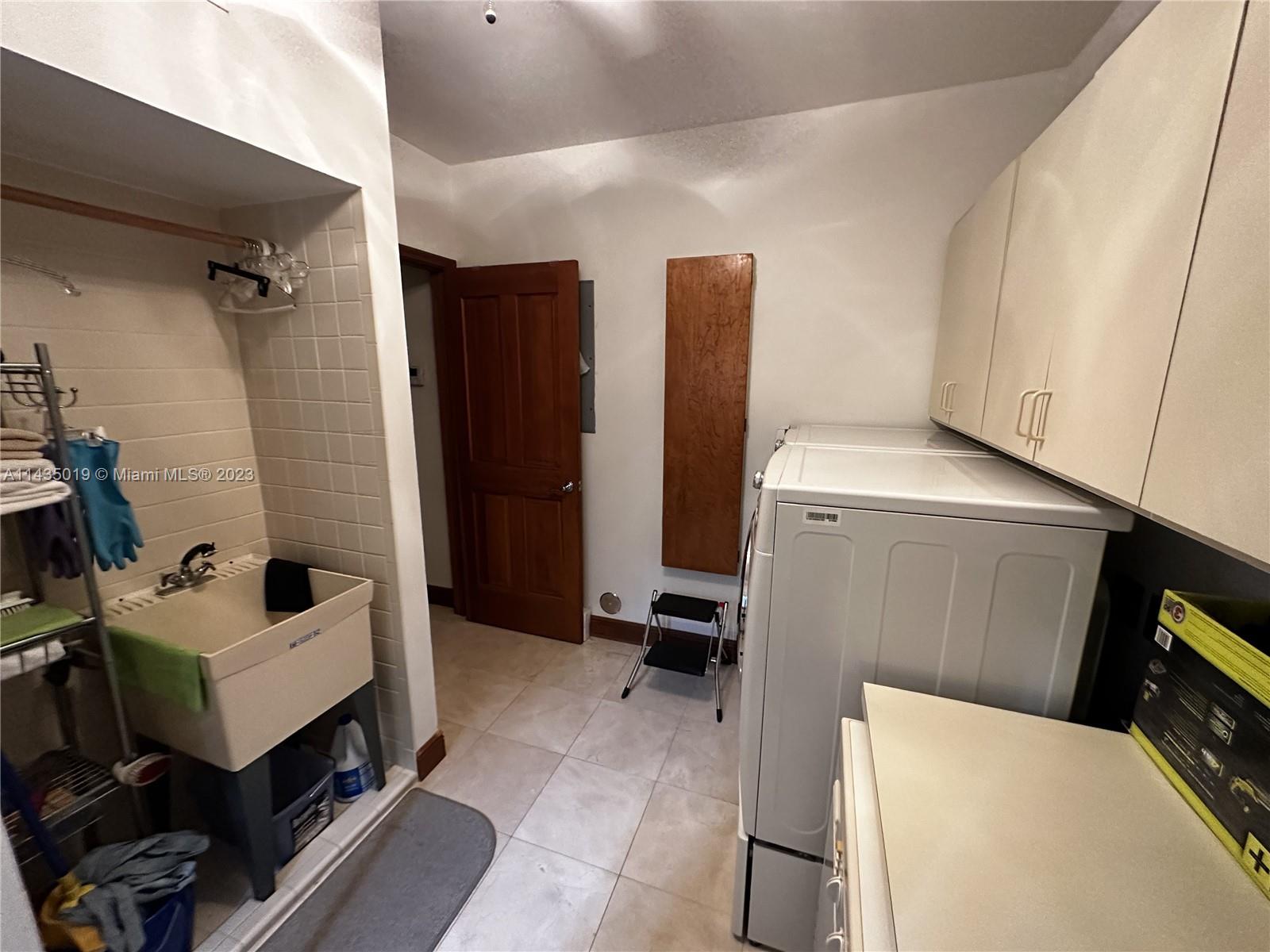 COCOPLUM SEC 2 PLAT F - Residential