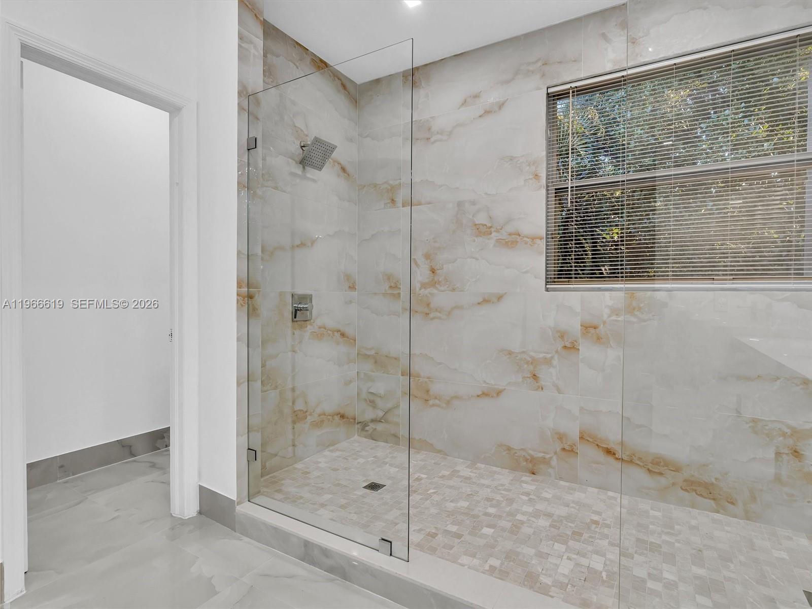 MAPLE RIDGE - Residential