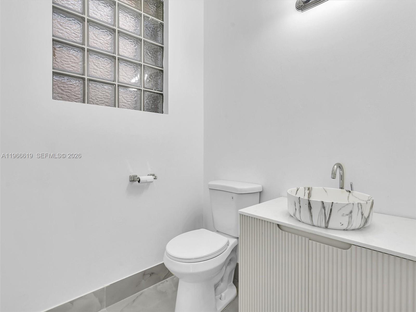 MAPLE RIDGE - Residential