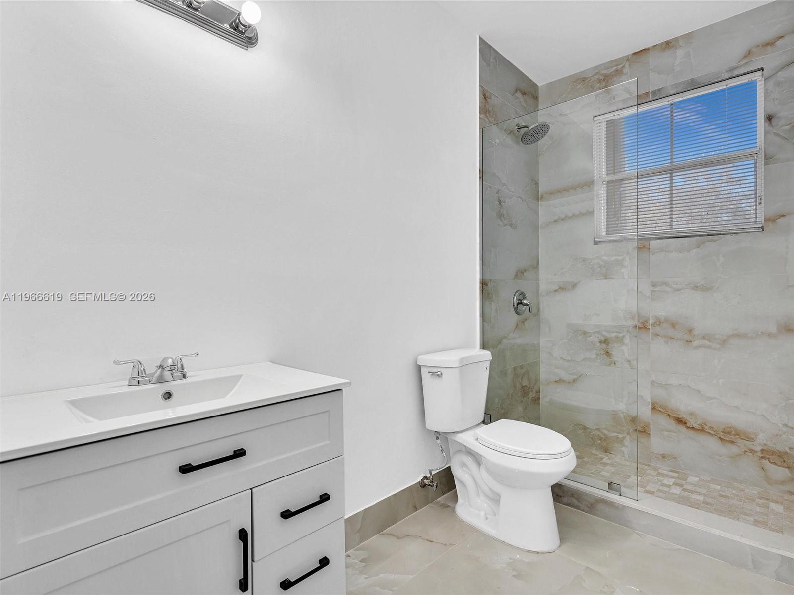 MAPLE RIDGE - Residential