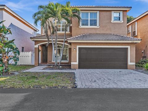 Photo of 3830 SW 48th Ct, Hollywood, FL 33312 (MLS # A11966619)