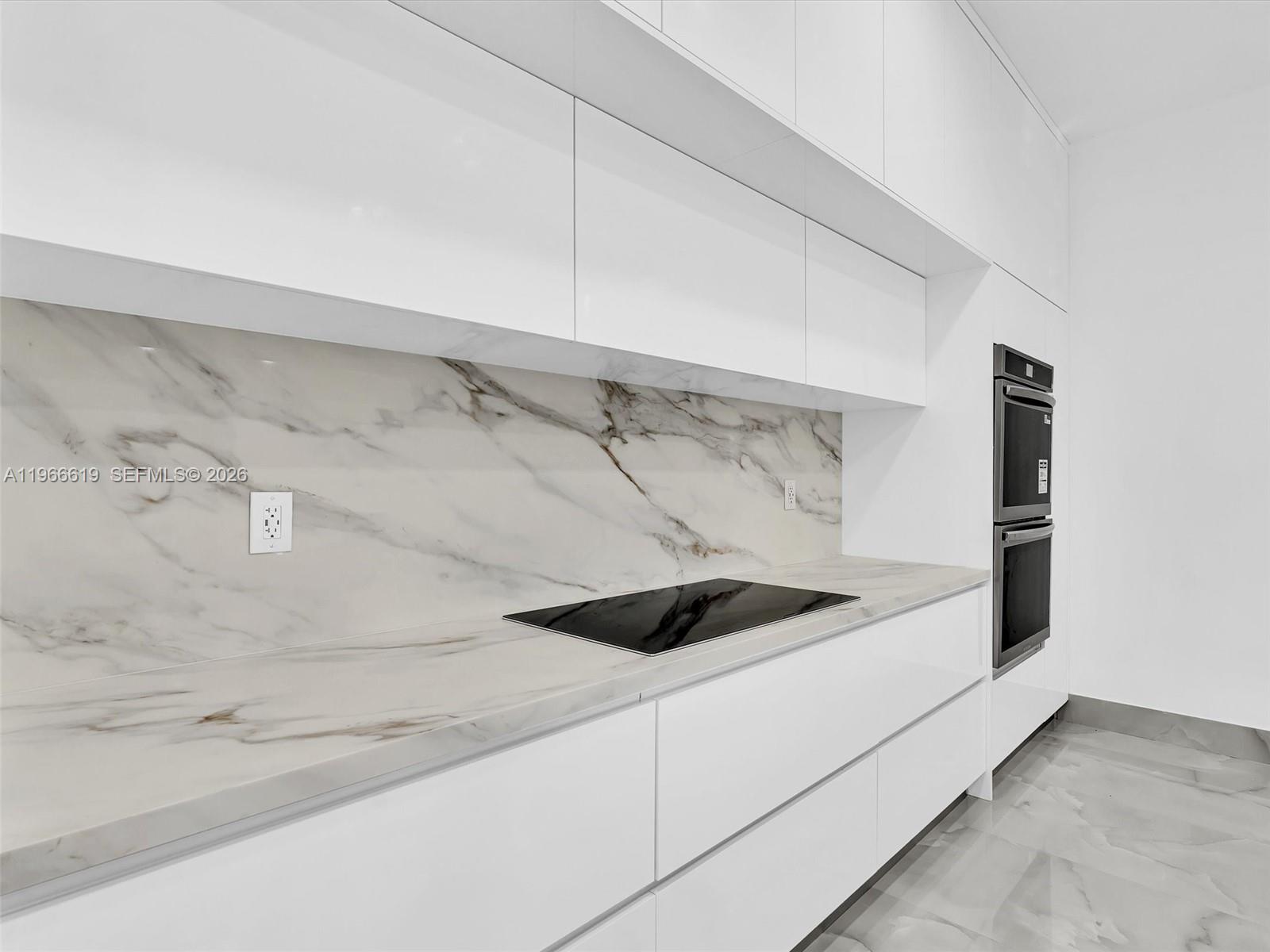 MAPLE RIDGE - Residential