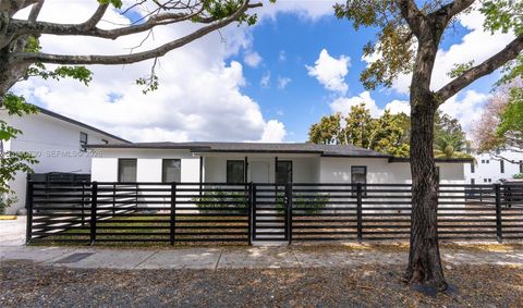 2100 SW 6th St Miami FL 33135