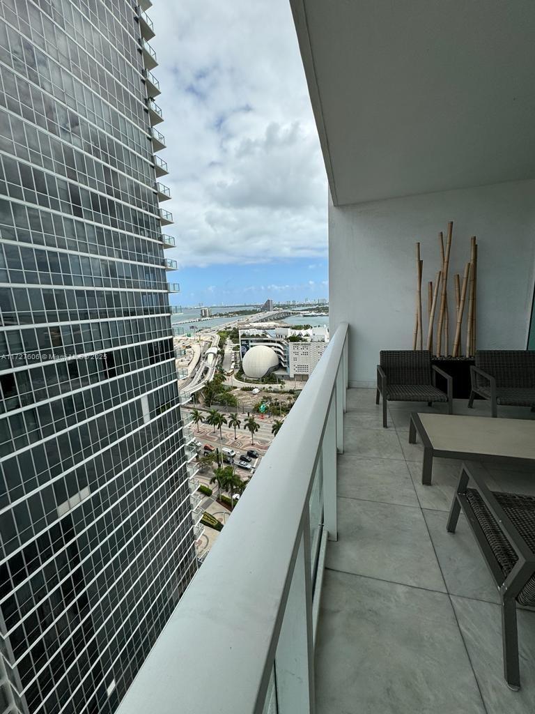 TEN MUSEUM PK RESIDENTIAL - Residential