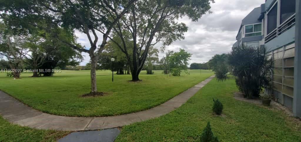 SANDS POINT CONDOMINIUM I - Residential Lease