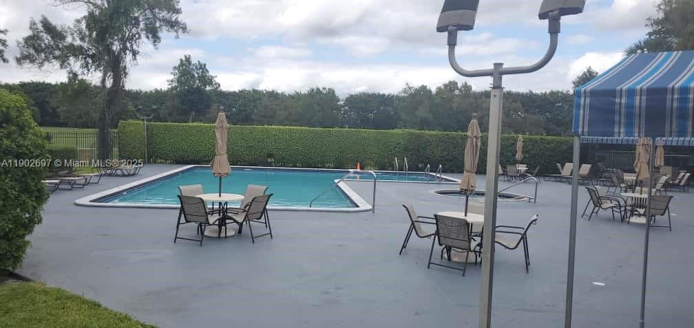 SANDS POINT CONDOMINIUM I - Residential Lease