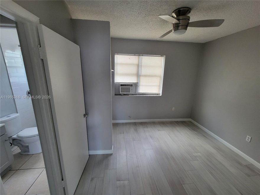 A great priced unit in the heart of Wynwood! This move-in ready 1/1 is conveniently located near dining, art, nightlife, and transit. Great price, fast approval only first month and security deposit to move in.