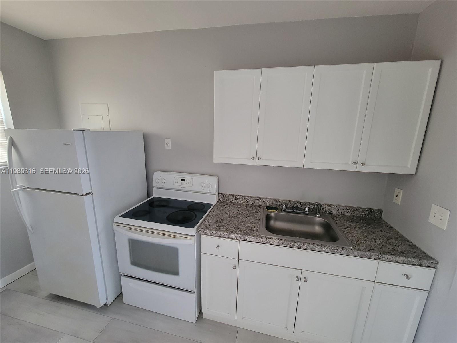 WADDELLS ADDN - Residential Lease