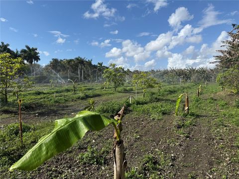 HOME MAX REALTY INTERNATIONAL LUXURY REAL ESTATE BLOG 16455 SW 207 Miami FL 33187