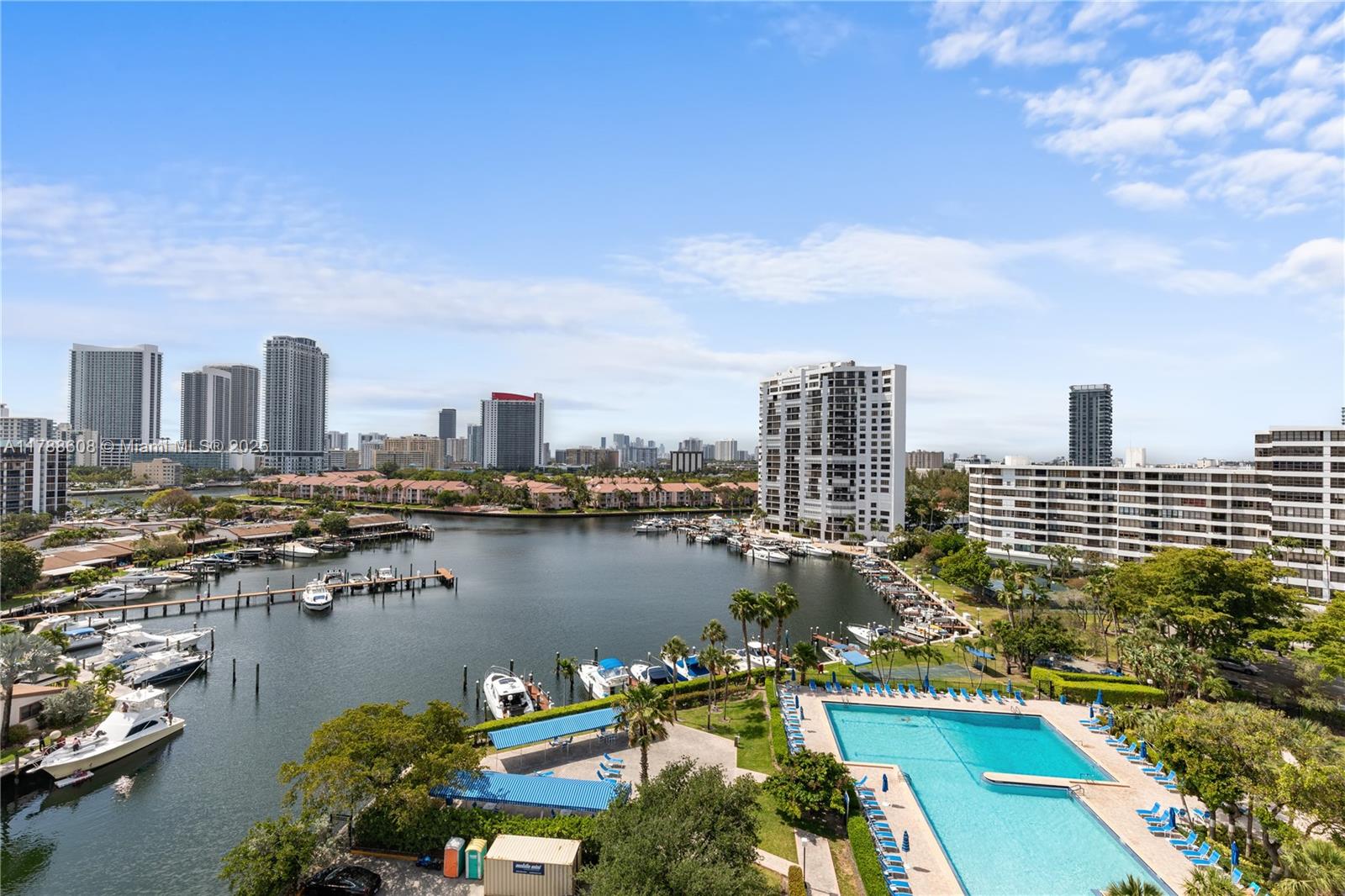 OLYMPUS CONDO PHASE - Residential