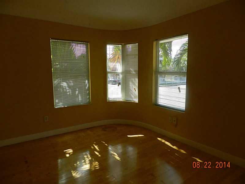 ALTOS DEL MAR NO 3 - Residential Lease