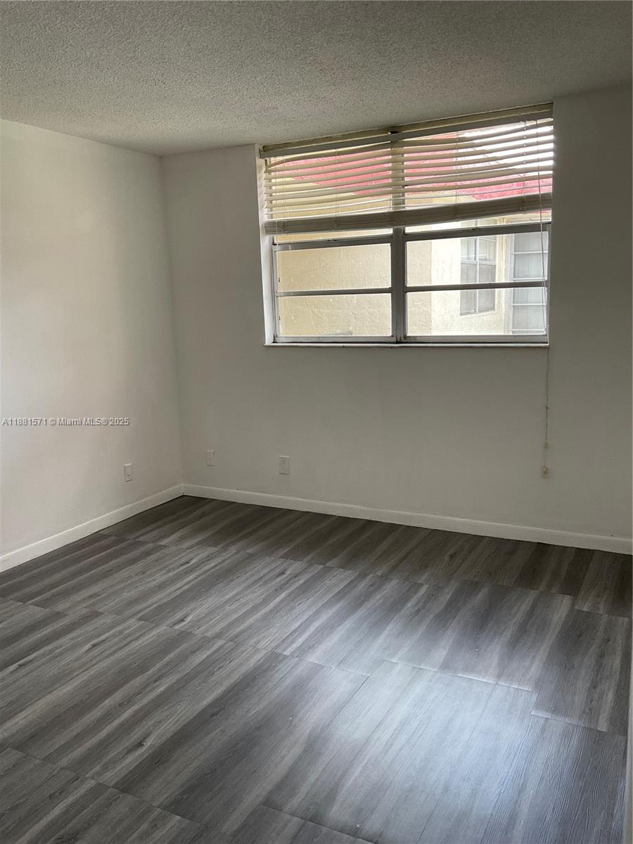 CYPRESS CHASE CONDO NO 6 - Residential Lease