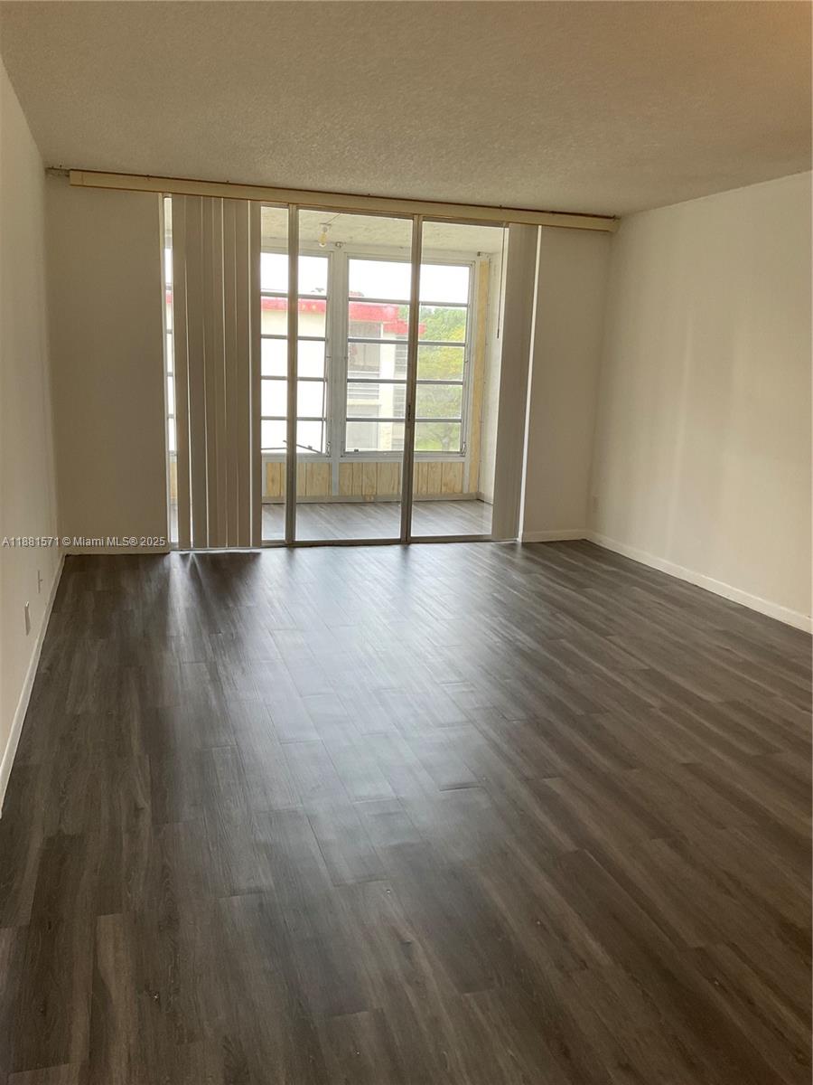 CYPRESS CHASE CONDO NO 6 - Residential Lease