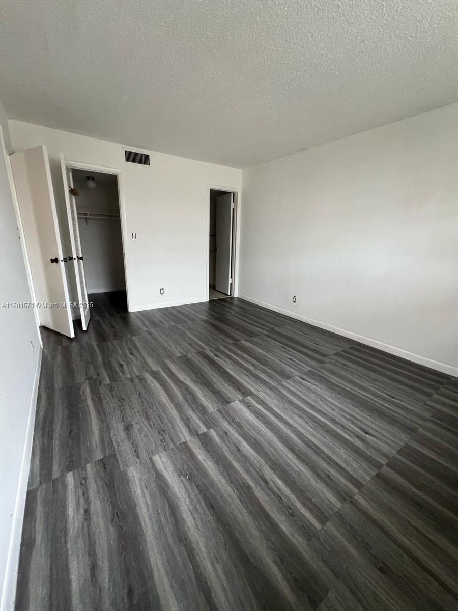 CYPRESS CHASE CONDO NO 6 - Residential Lease