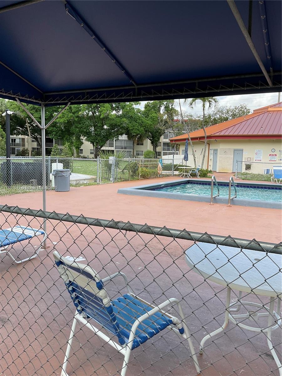 CYPRESS CHASE CONDO NO 6 - Residential Lease