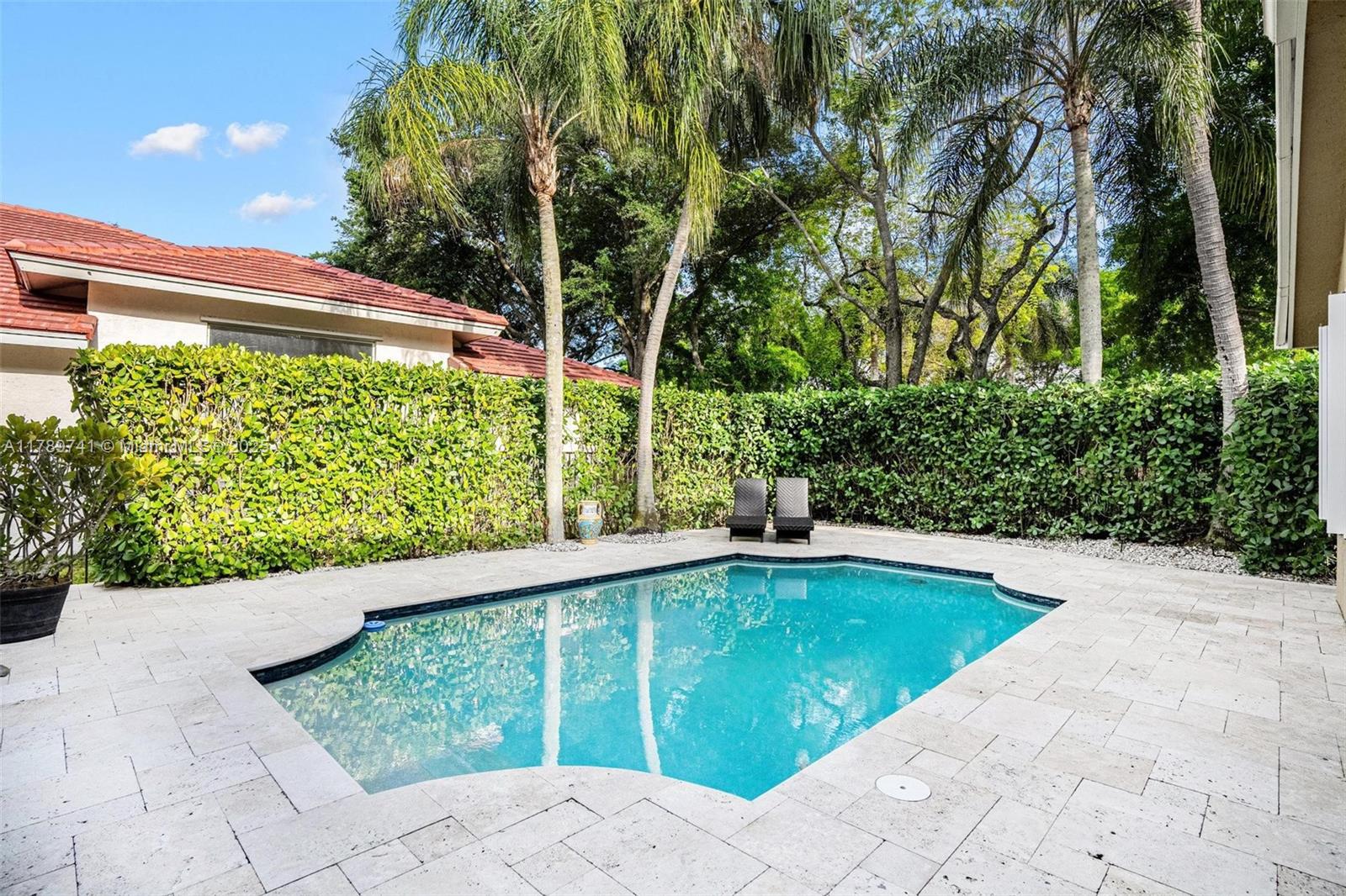 1326 Ginger Cir