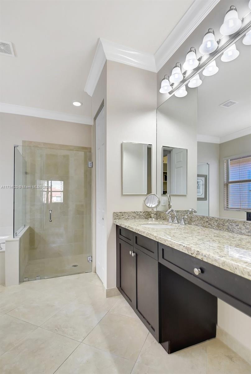 VILLAGGIO RESERVE - Residential