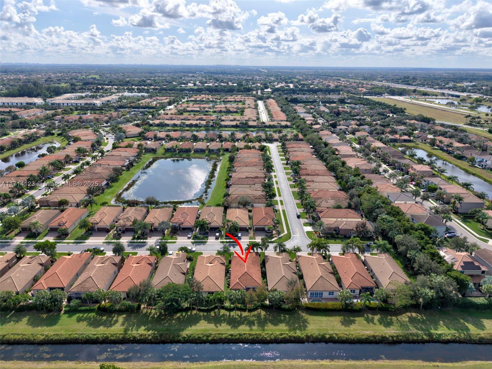 VILLAGGIO RESERVE - Residential