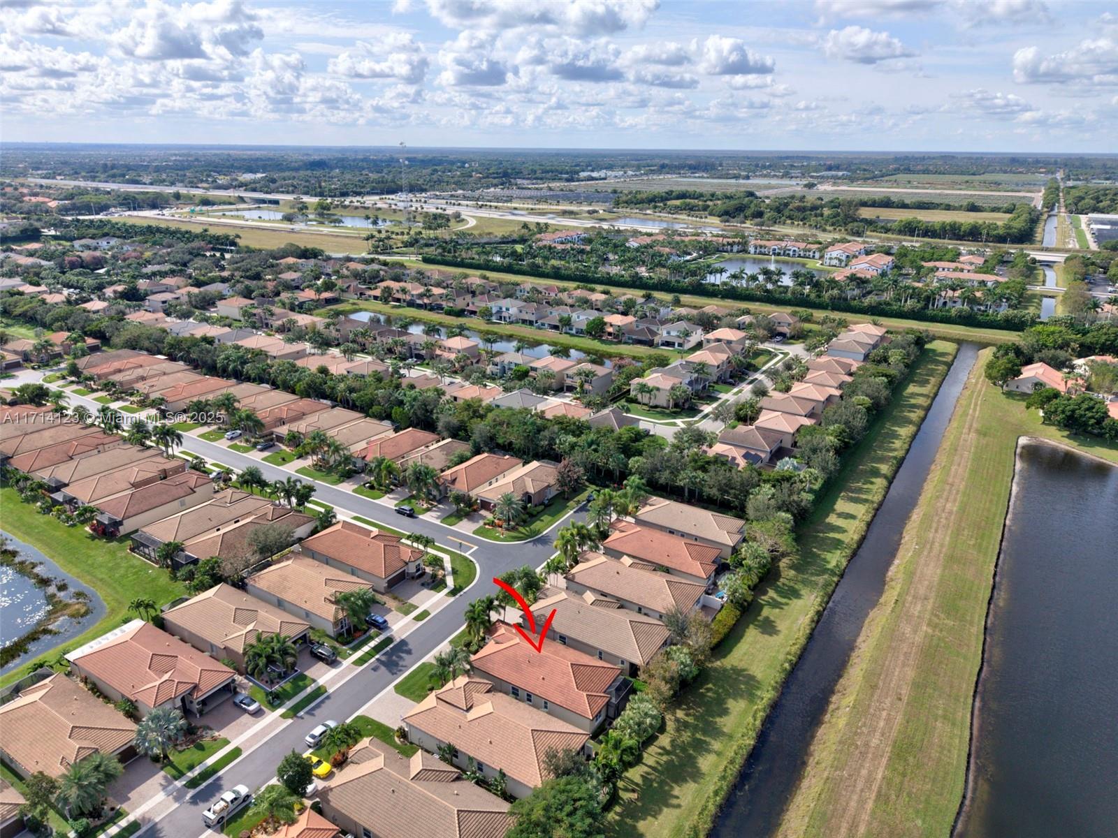 VILLAGGIO RESERVE - Residential