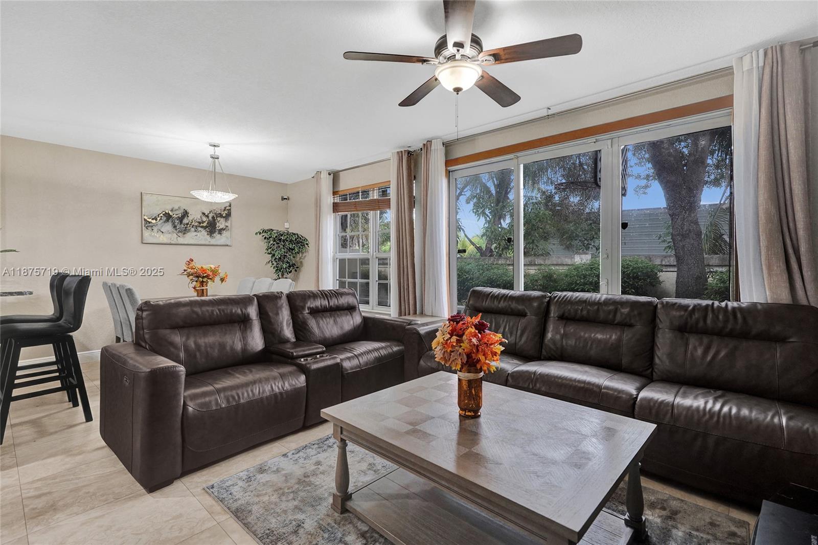 ISLES OF OAKLAND PARK - Residential Lease