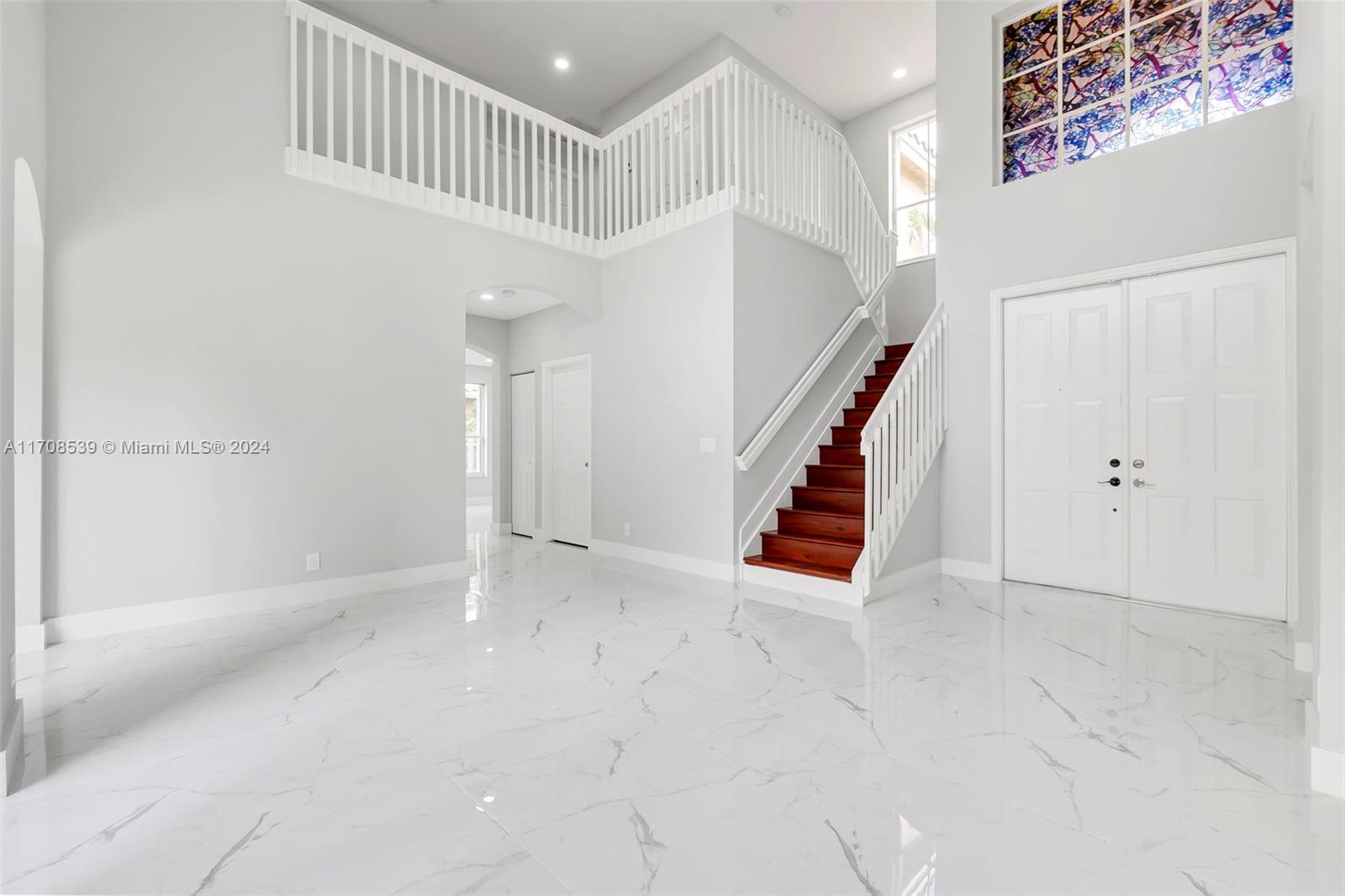 860 SW 191st Ave