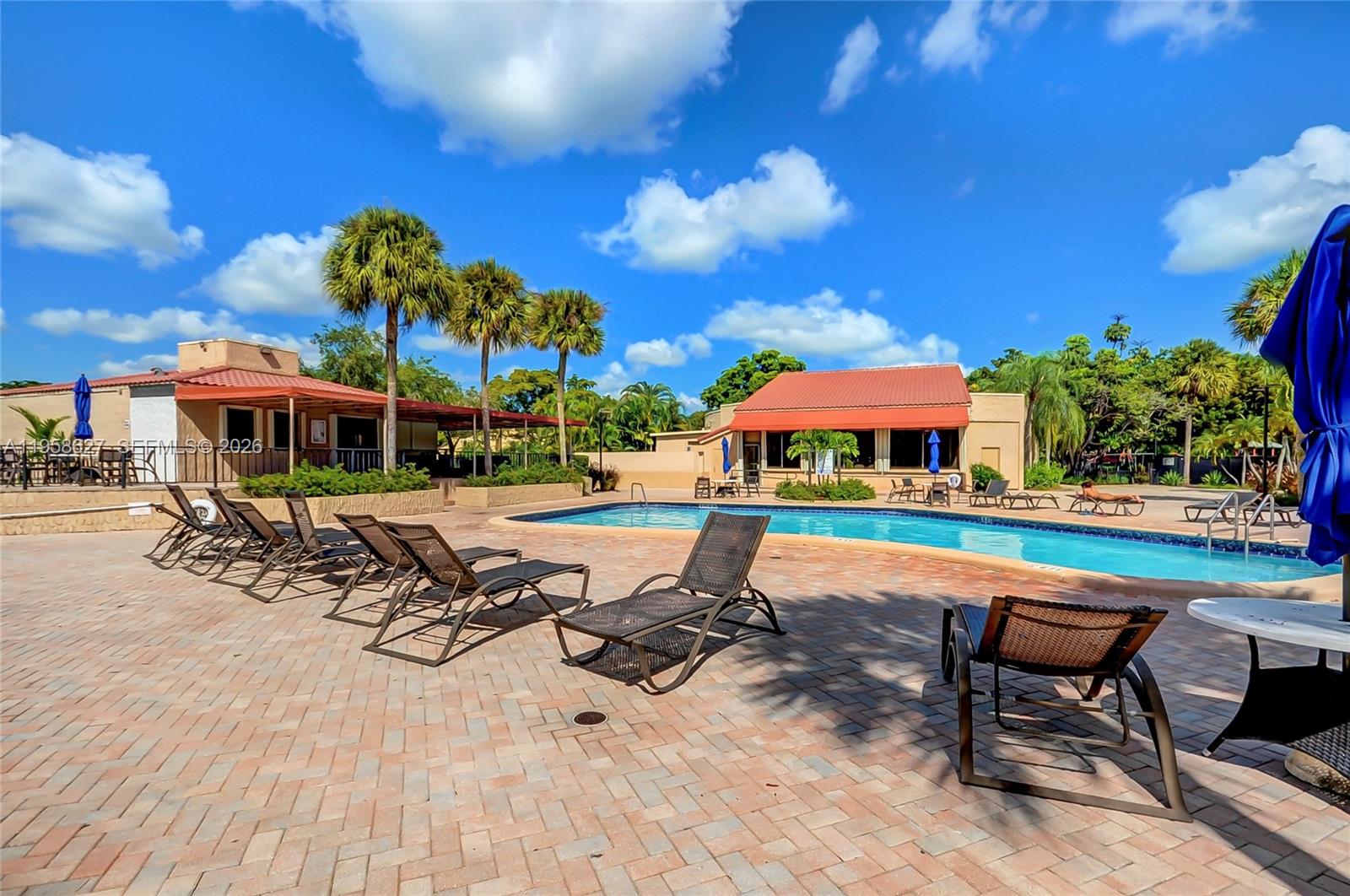 COSTA DEL SOL CONDO NO 2 - Residential