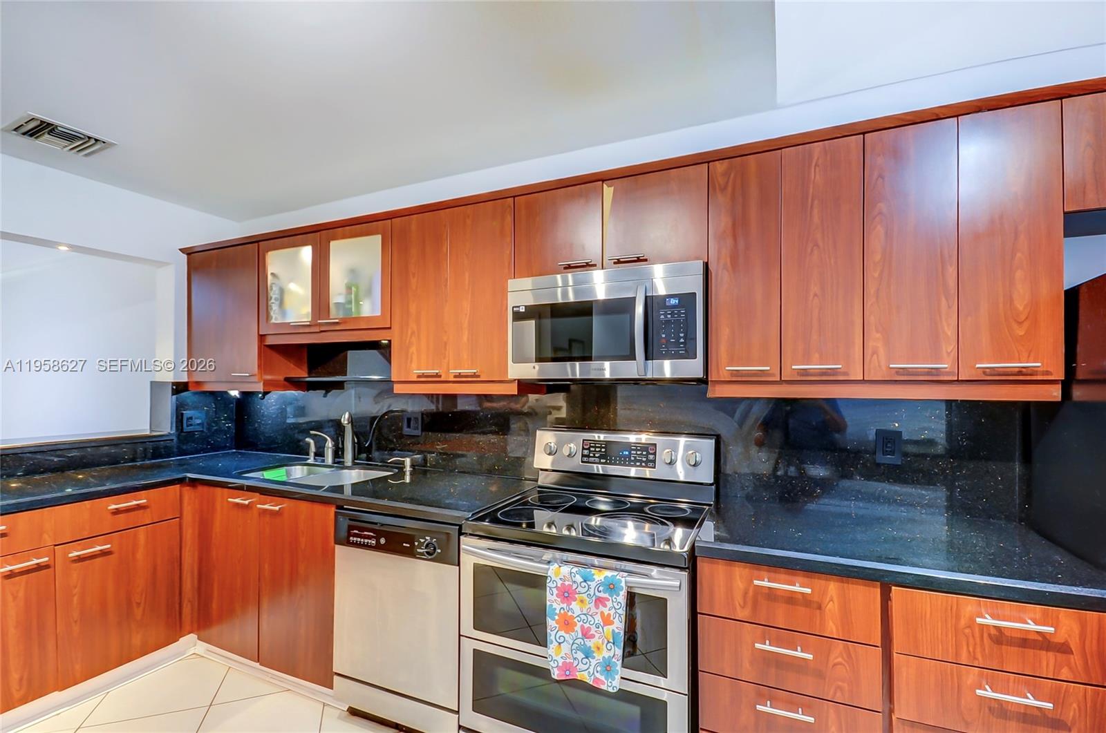 COSTA DEL SOL CONDO NO 2 - Residential