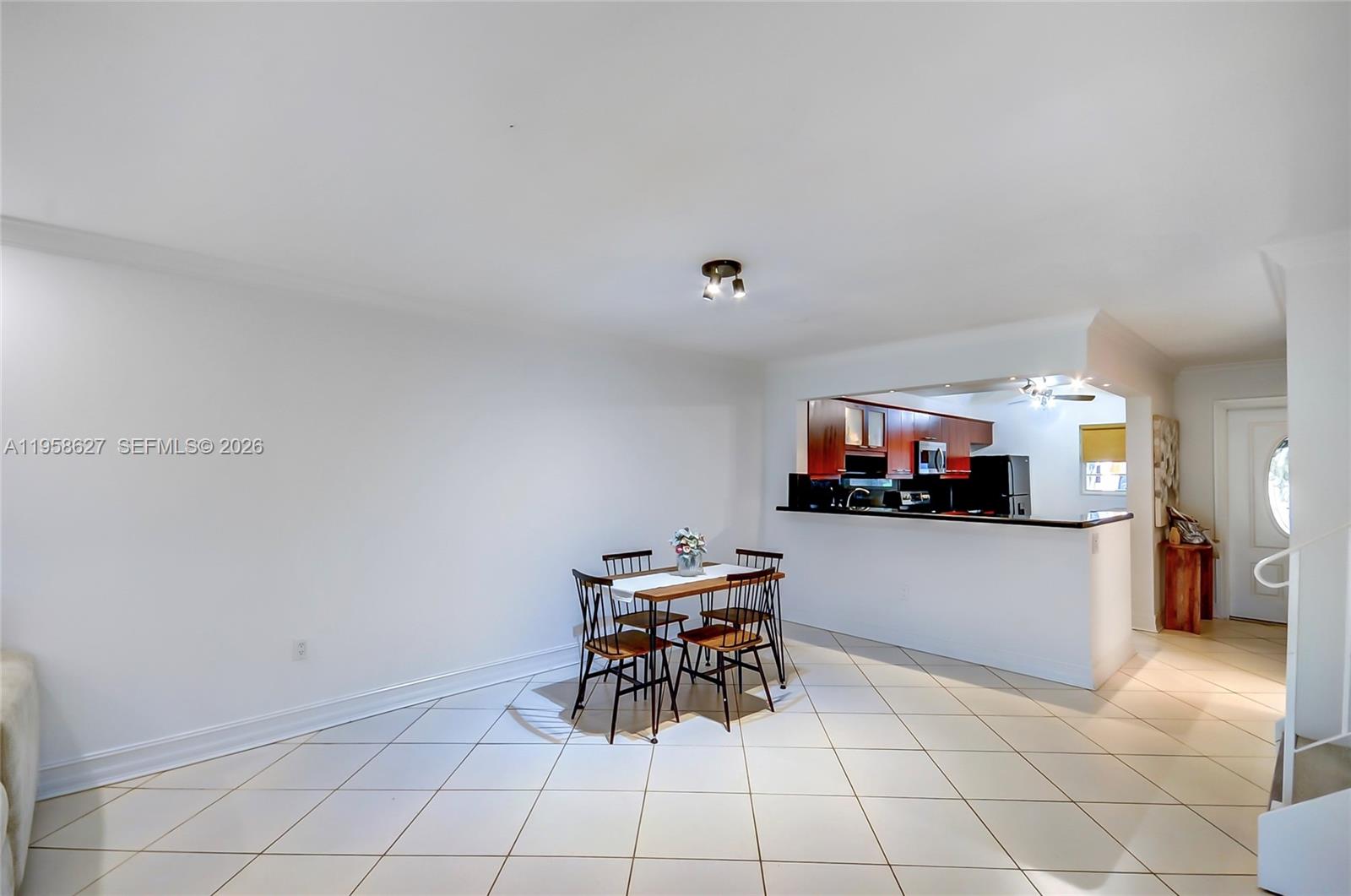 COSTA DEL SOL CONDO NO 2 - Residential