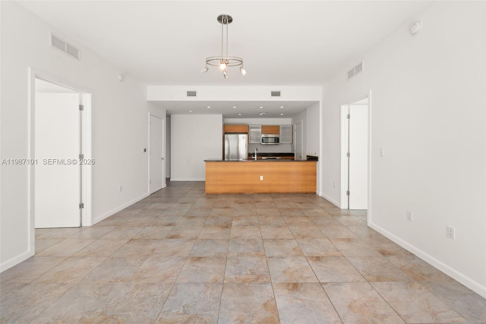 3301 NE 1st Ave H1010