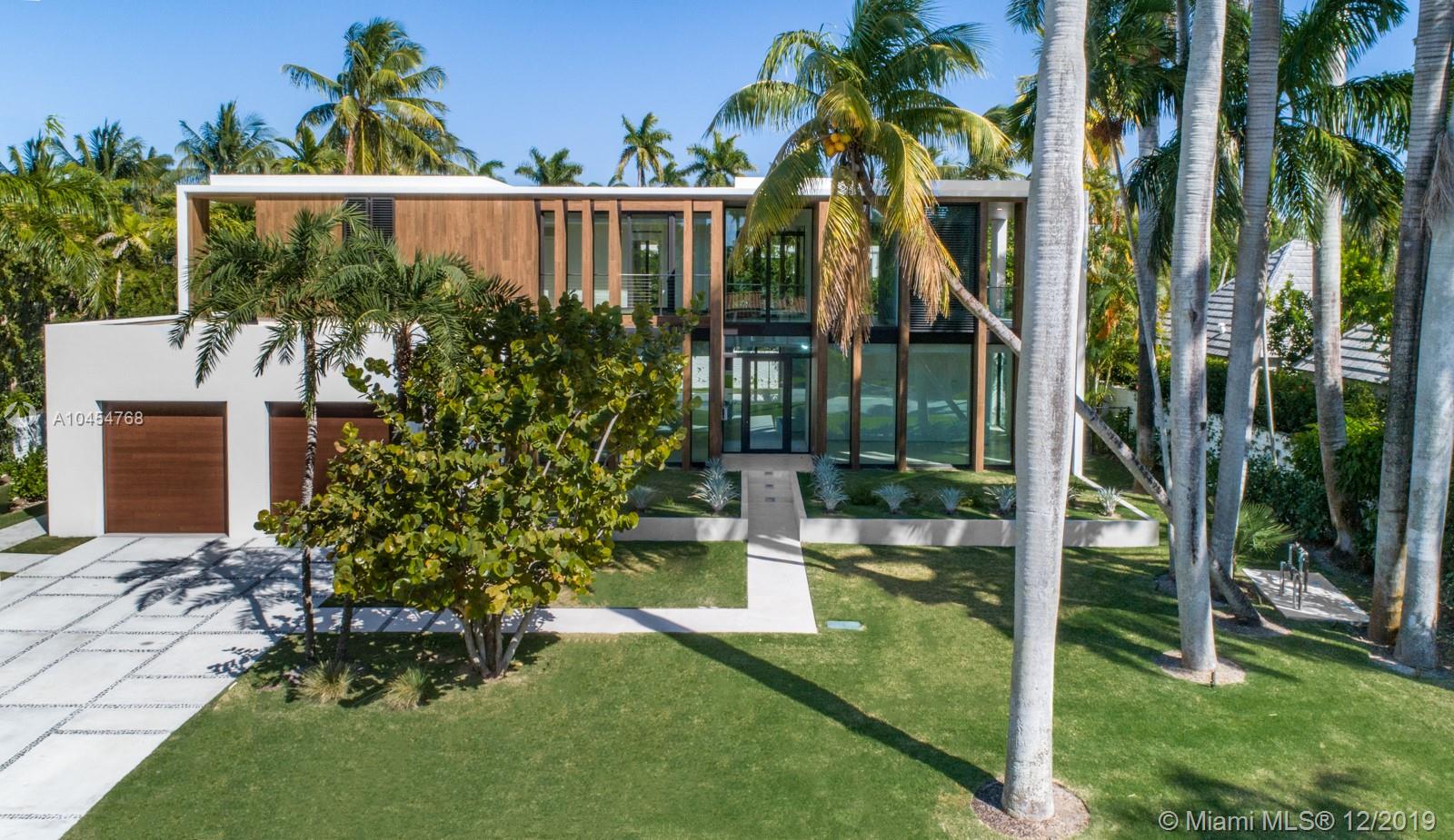 SUNSET ISLANDS-ISLAND NO - Residential