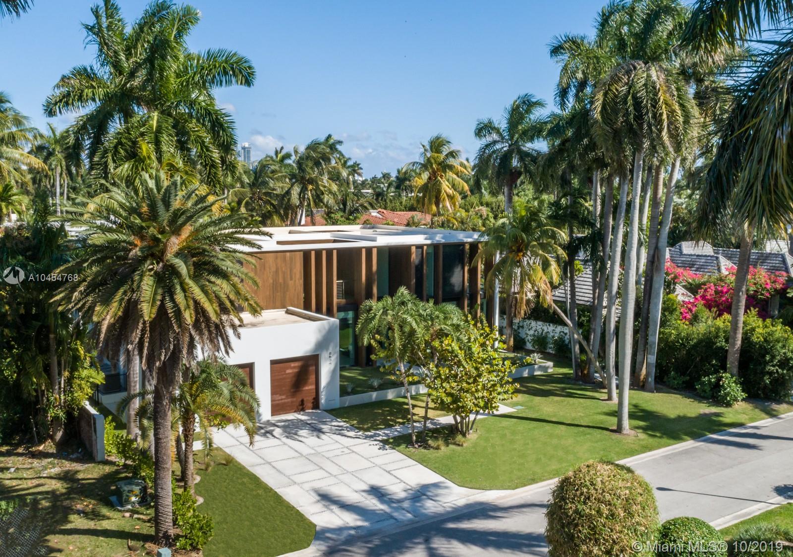 SUNSET ISLANDS-ISLAND NO - Residential