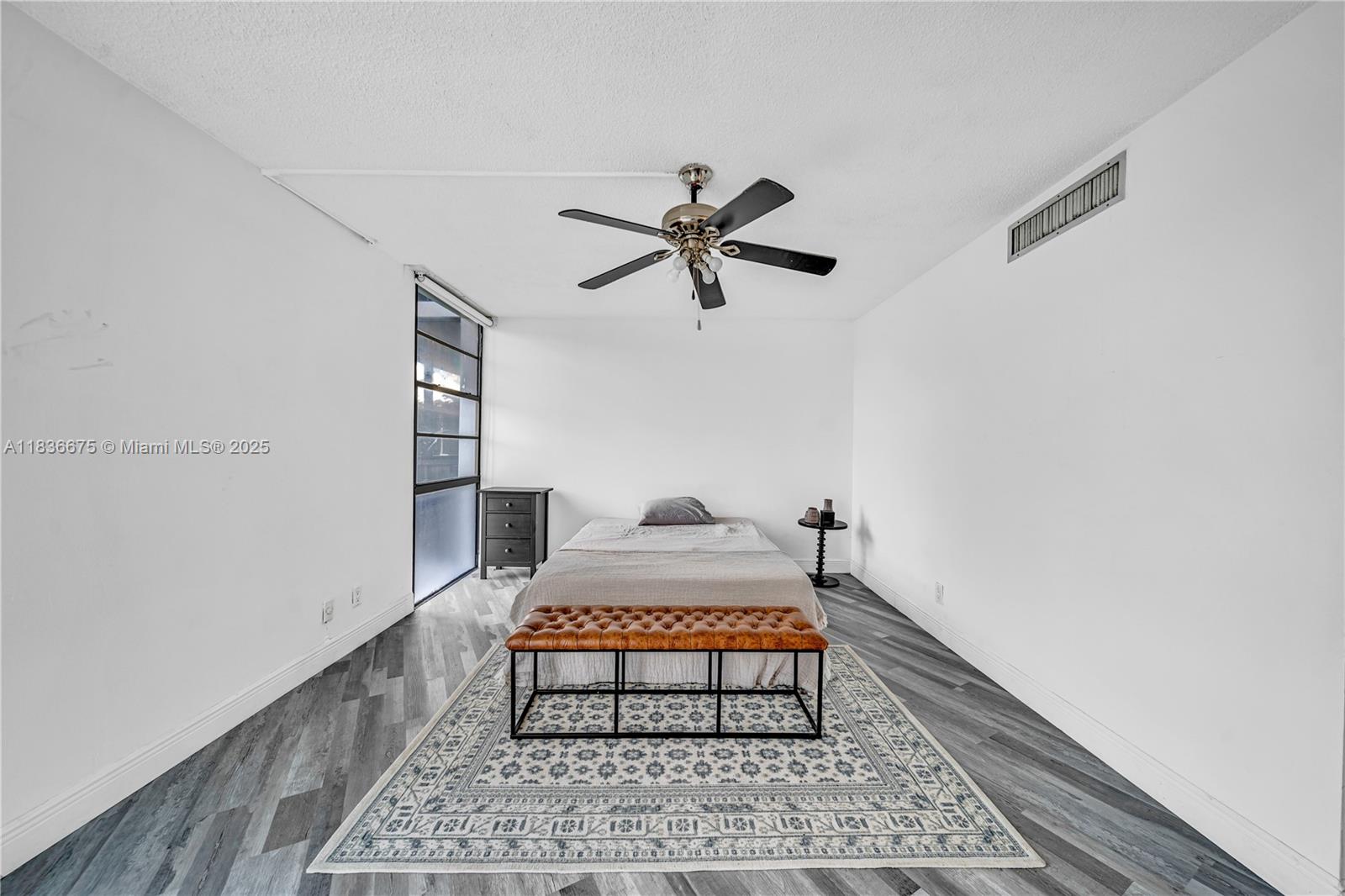 ENSENADA CONDO BLDG E-II - Residential