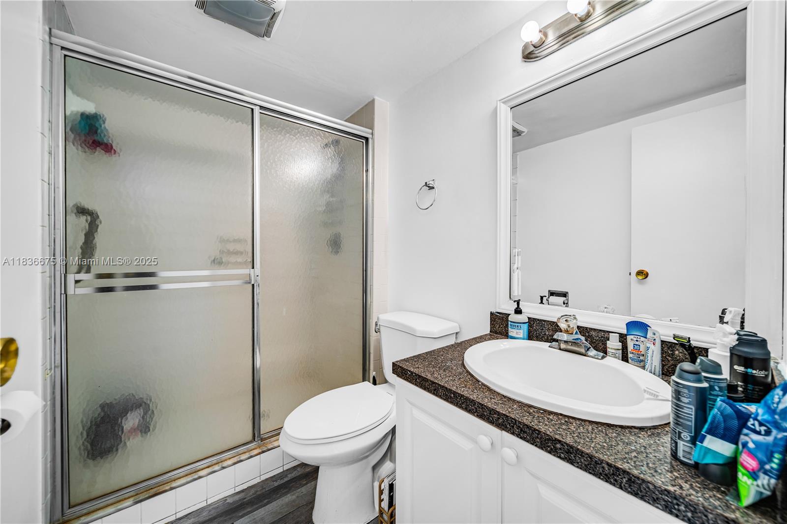 ENSENADA CONDO BLDG E-II - Residential