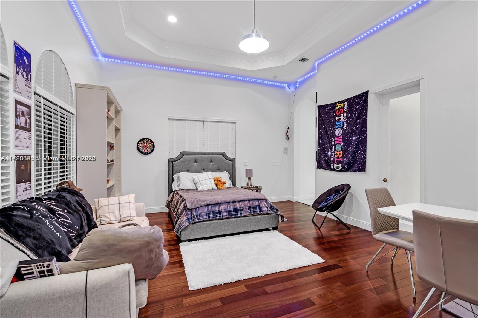 CANEROS FOREST - Residential