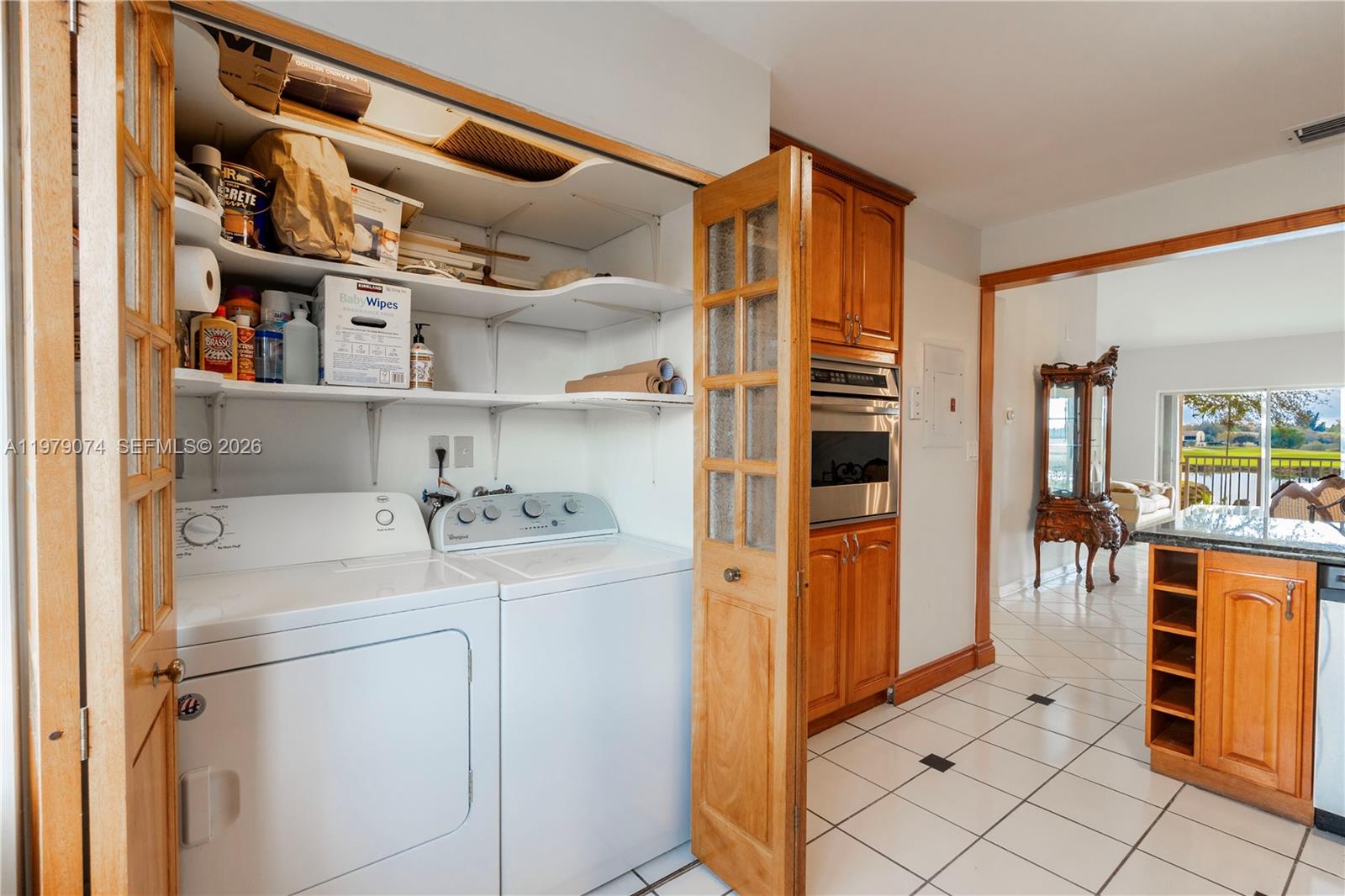 SIENNA VILLAS CONDO - Residential Lease