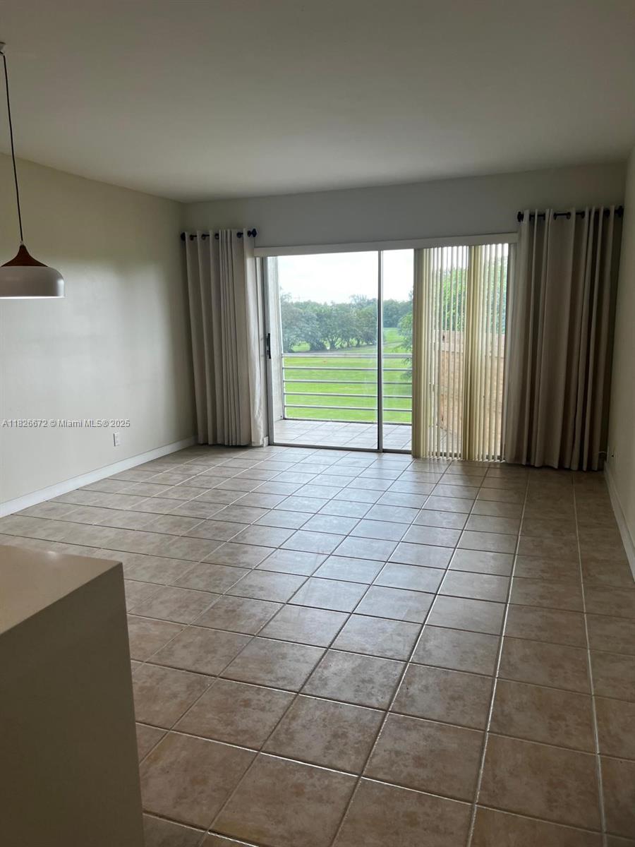 5100 SW 90th Ave 406